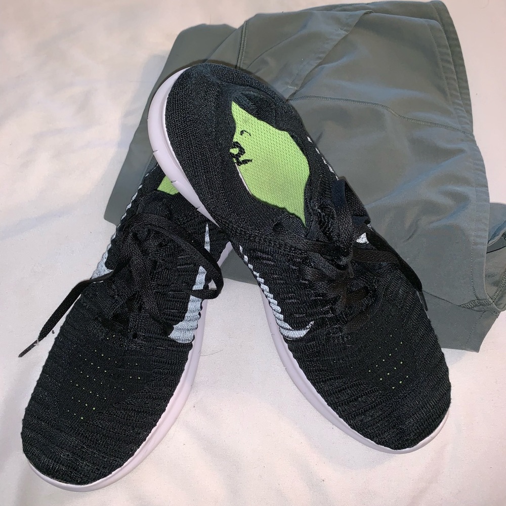 Nike run free